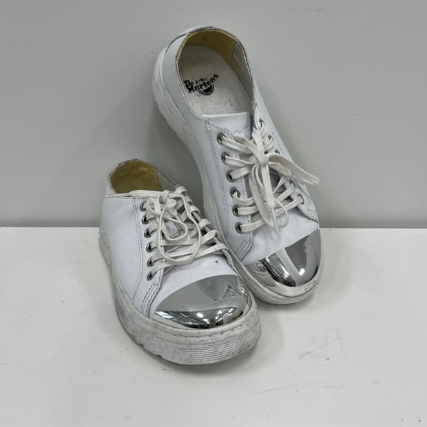 닥터마틴 알렉세이 화이트 레더 스니커즈 37