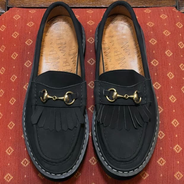 마네부 비치 로퍼