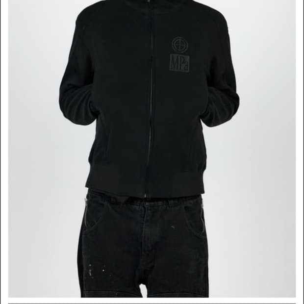 플라스틱 프로덕트 집업 라지