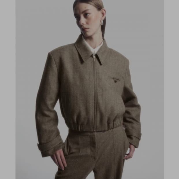 코스 파워숄더 울 헤링본 자켓 34