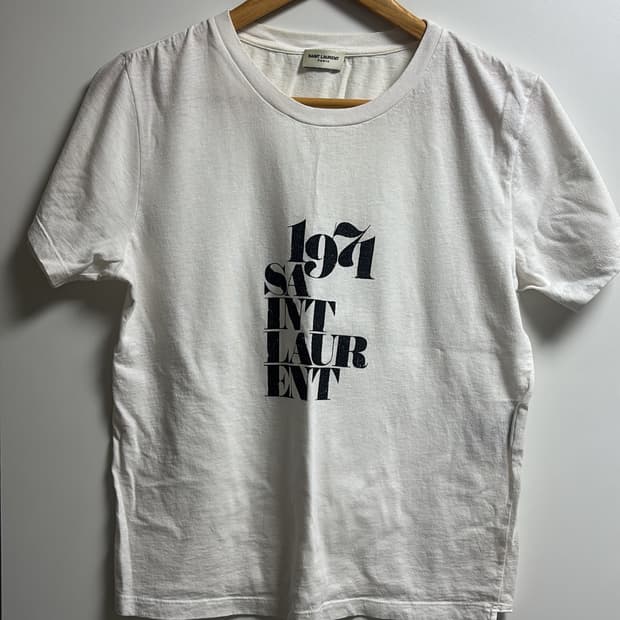 생로랑 1971 반팔 국문탭 s사이즈