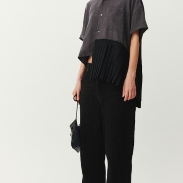 래코드 오픈 카라 플리츠 셔츠 22SS 