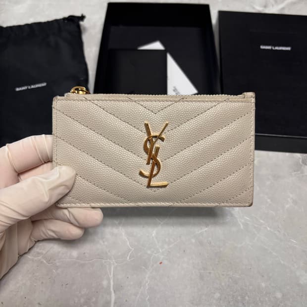 [정품] 입생로랑 모노그램 카프스킨 카드지갑