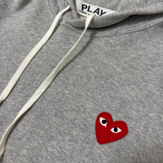 꼼데가르송 후드티