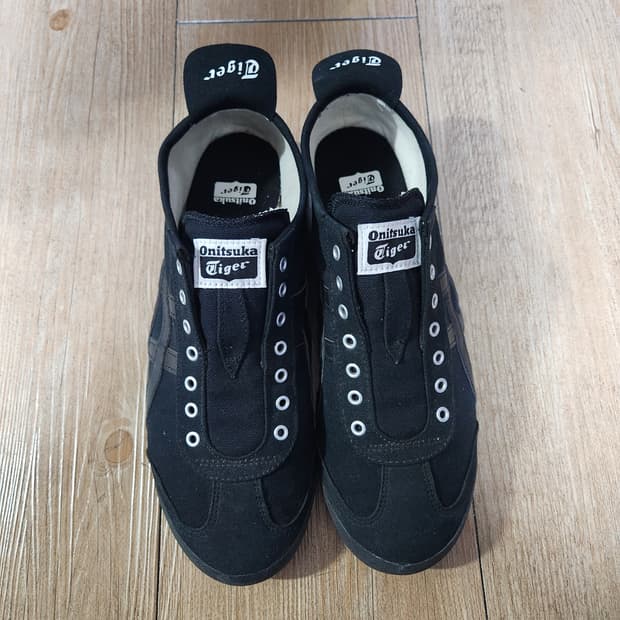 오니츠카타이거 멕시코66 270