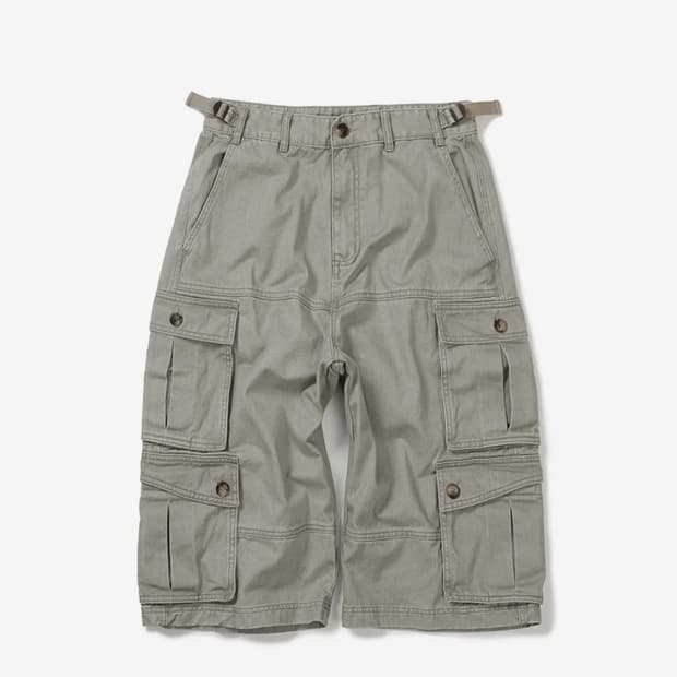 카락터 Wanderer cargo bermuda pants
