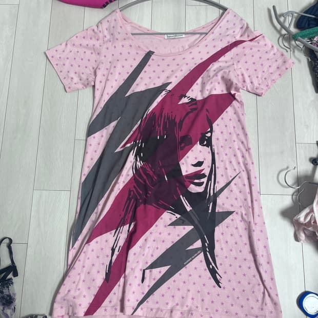 히스테릭 글래머