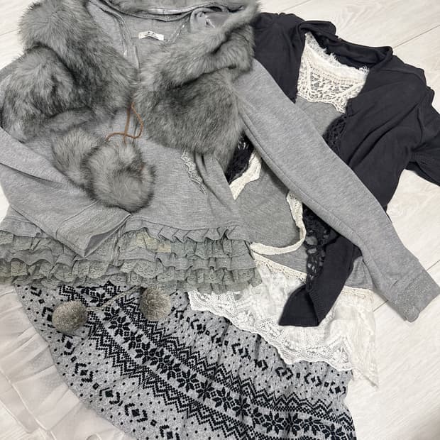 선가든파티 폼폼이 노르딕 니혼진 갸루 그레이 눈꽃 빈티지 코디세트