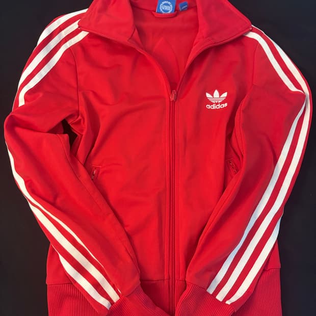 아디다스 레드 져지