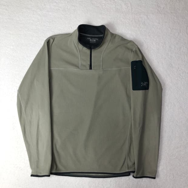 아크테릭스 하프집업 플리스