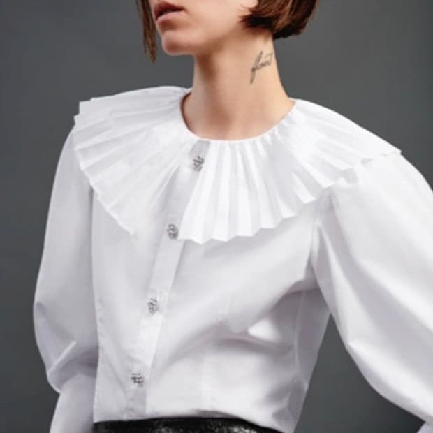 새) 자라 플리츠 블라우스