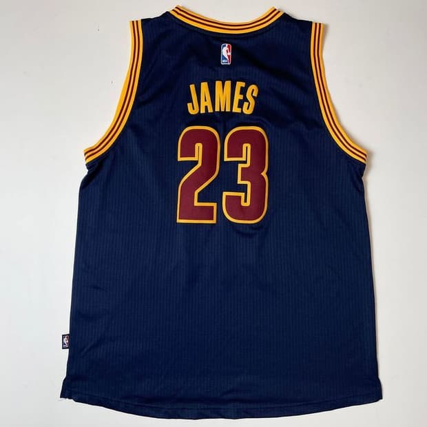 아디다스 클리브랜드 르브론 제임스 나시 유니폼 PN9650