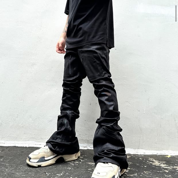 Kagru Flare Pants
