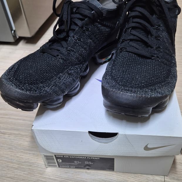 나이키 베이퍼맥스 플라이니트1 트리플블랙