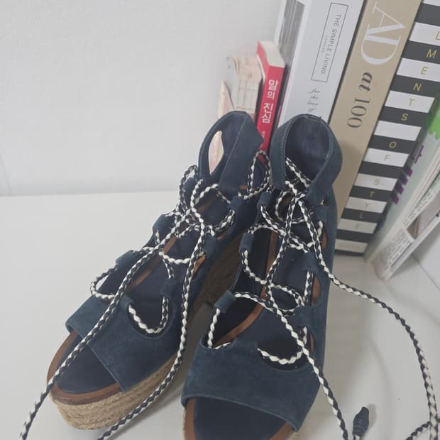 토리버치 에스파드류 웨지 샌들 블루 240 (US7) 10cm