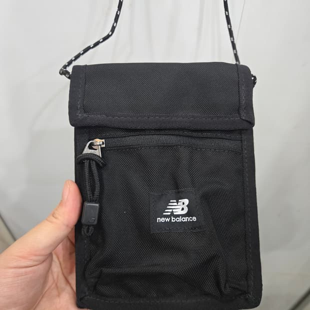 남녀공용) NEW BALANCE 뉴발란스 미니 크로습개! 상태 굿굿굿!