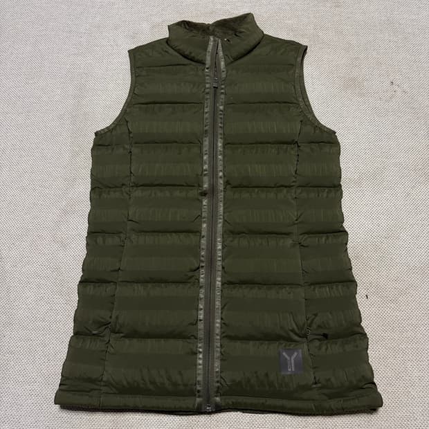 블랙야크 경량 다운 패딩조끼