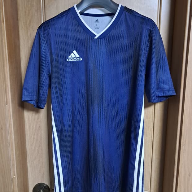 아디다스 여성 반팔티 L