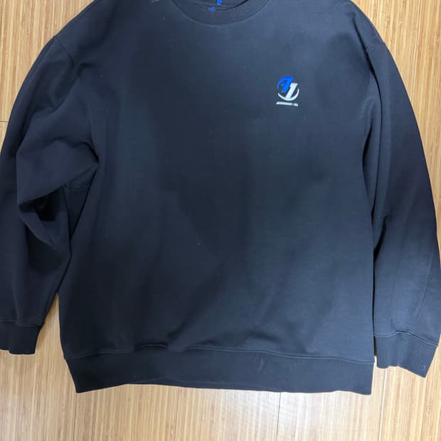 아더에러 (자라 콜라보) 맨투맨