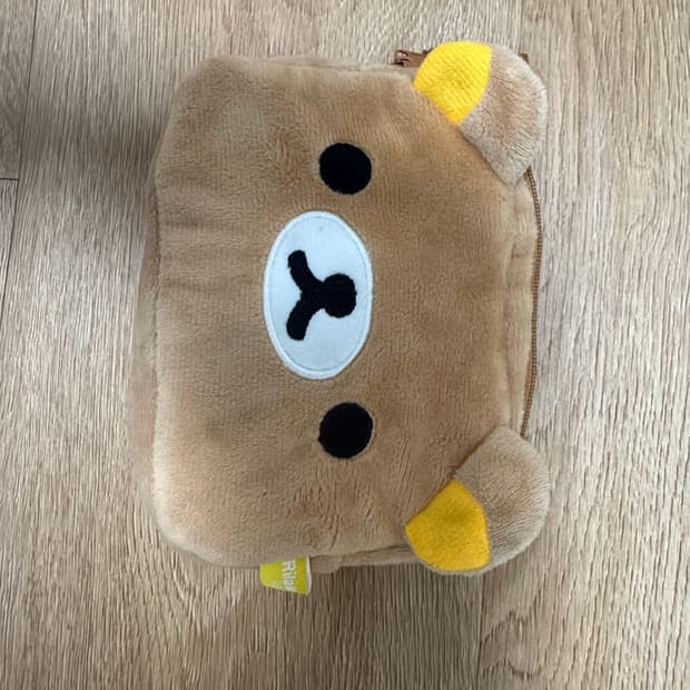 리락쿠마 페이스 멀티파우치
