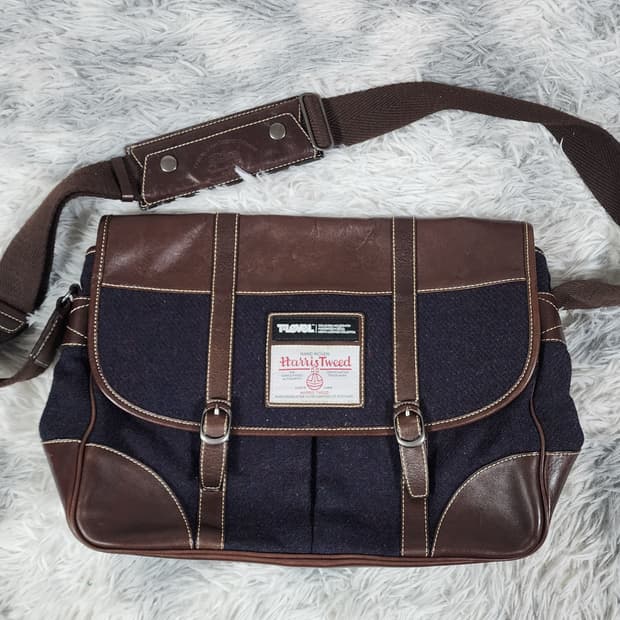 해리스트위드 크로스백