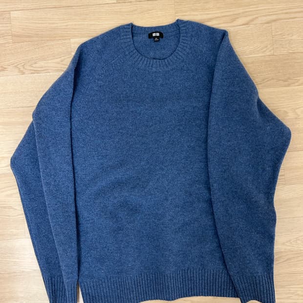 유니클로 램스울크루넥스웨터