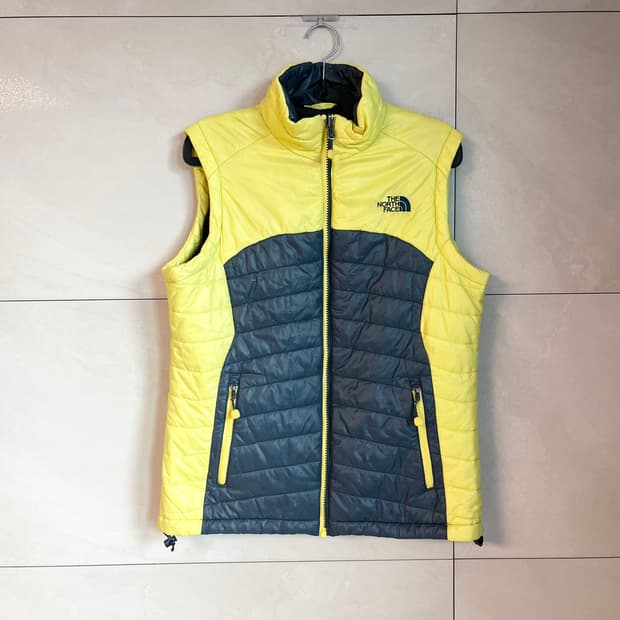 노스페이스 경량 조끼 (L)