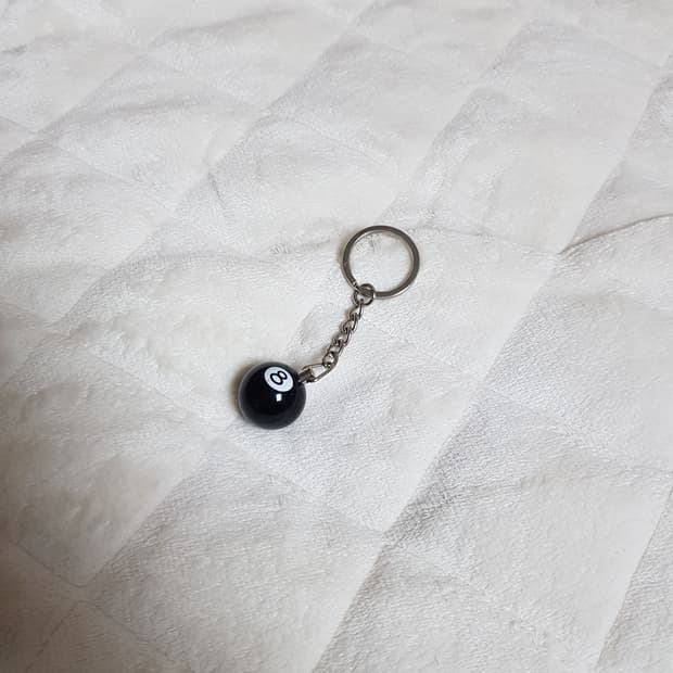 스투시 8볼 키체인 키링 블랙