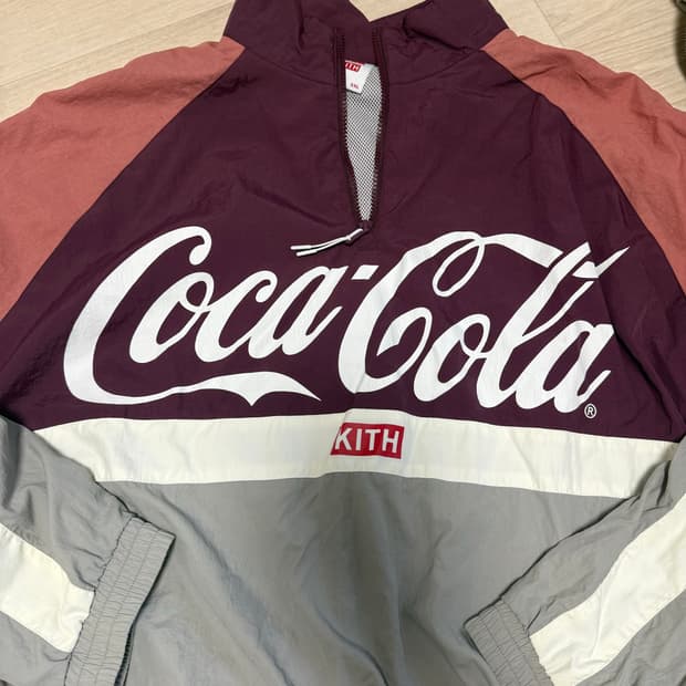 kith x 코카콜라 아노락 xxl