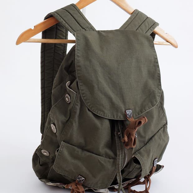 [BENETTON] 빈티지 카키 립스탑 럭색