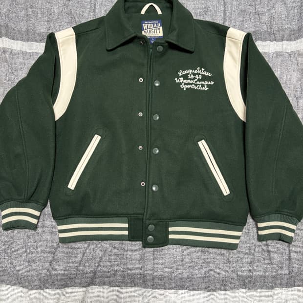 후아유 바시티자켓