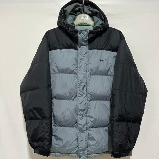 나이키 올드스쿨 패딩