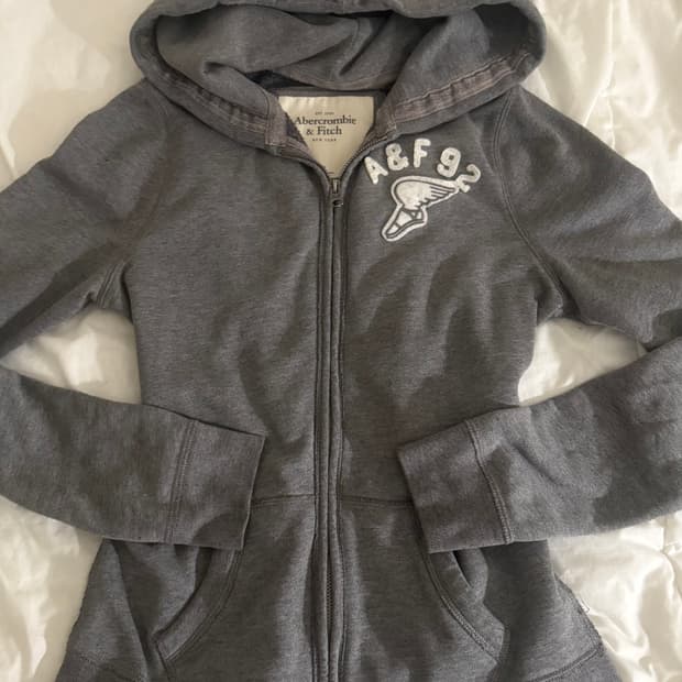 아베크롬비 그레이 슬림핏 후드집업