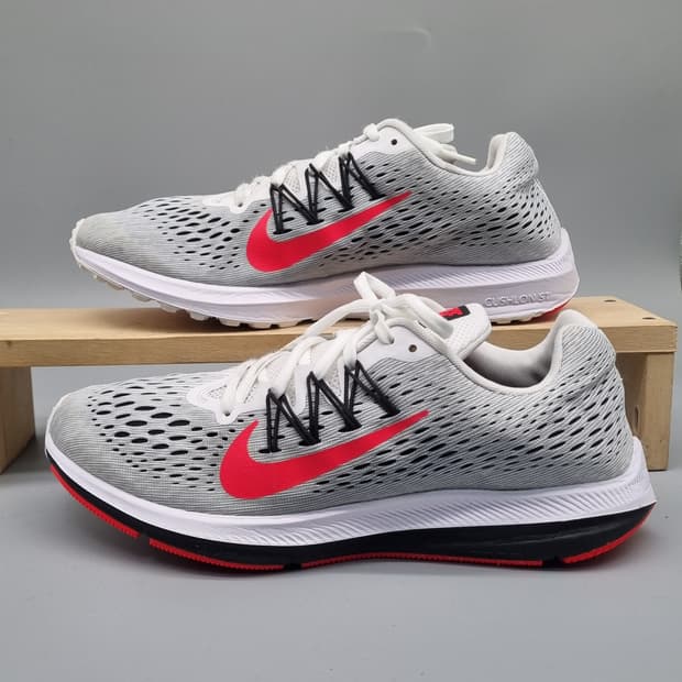 언더아머 ua포지96 운동화280