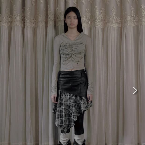 보헤미안서울 체크레이어드 언발란스스커트