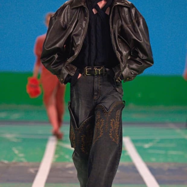 와이프로젝트 드레이프 숄더 레더 봄버 m사이즈