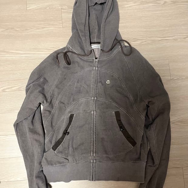 스마트어반유즈풀 코이세이오 스트링 포켓 후드집업 와인