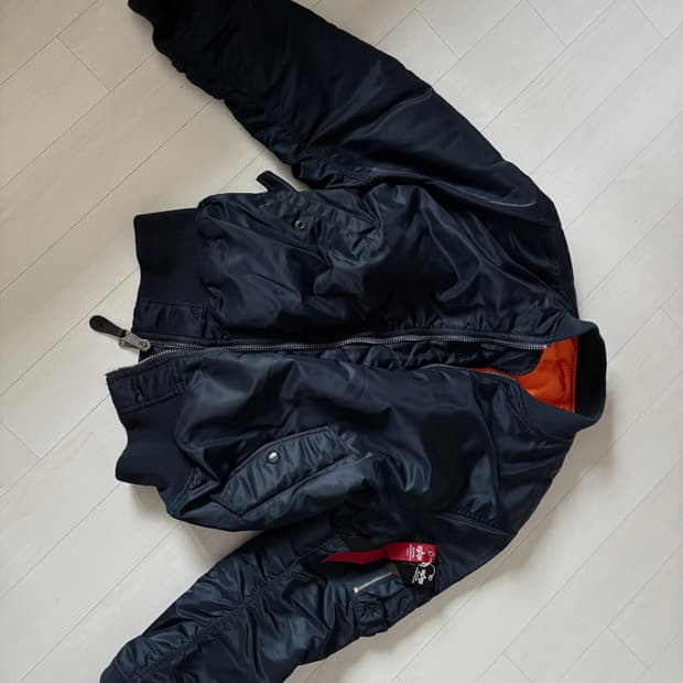 Alpha industries Ma1 레귤러핏 네이비 M