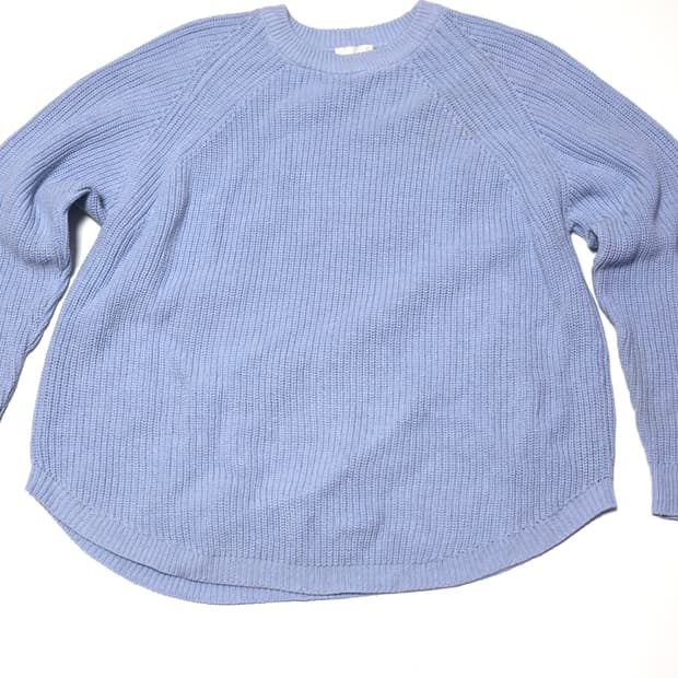 Gu Raglan Knit Sweater
