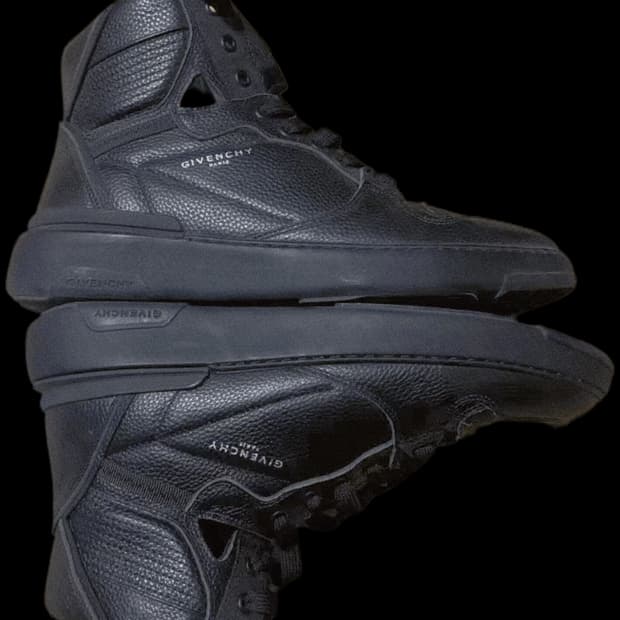 지방시 풀그레인 블랙윙 하이탑 EU44