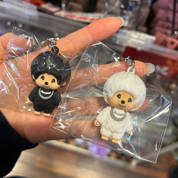 (3/6마감) 블랙 몬치치 화이트 몬치치 피규어 키링 신상