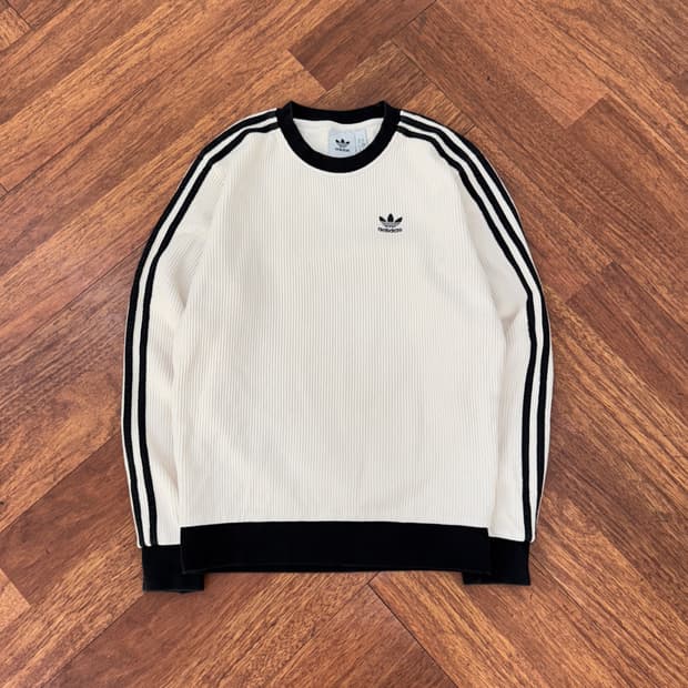 XS(95) 아디다스 클래식 와플 크루 티셔츠 