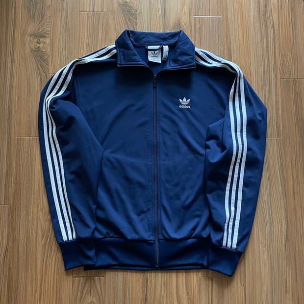 아디다스 파이어버드 트랙탑 다크블루