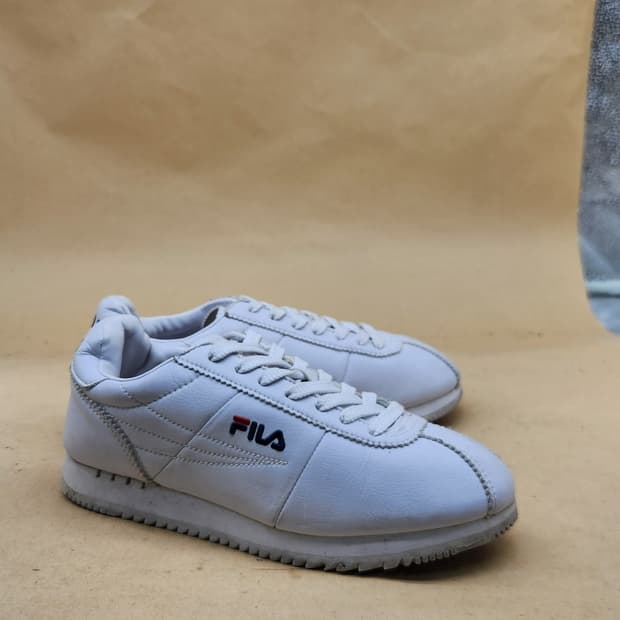 휠라 유로프리 여성운동화230