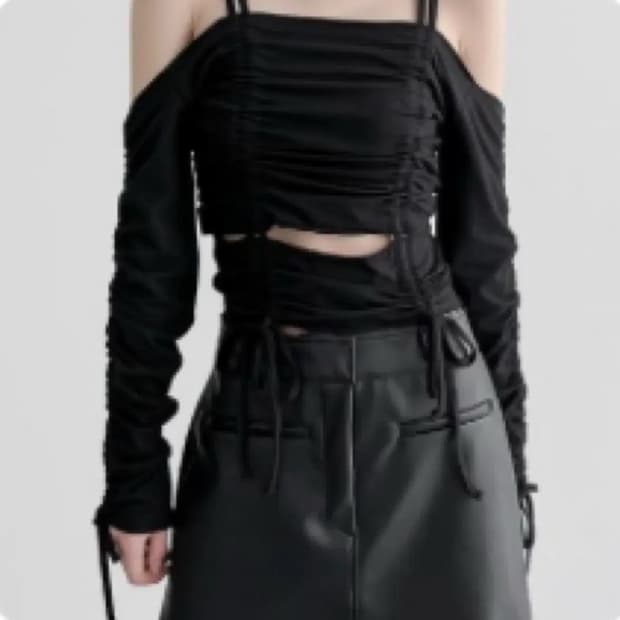 므넴 메라 셔링 오프숄더