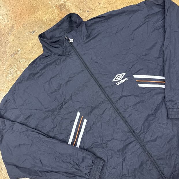 [정품/100] 엄브로 헤리티지 레트로 바람막이 자켓 b16