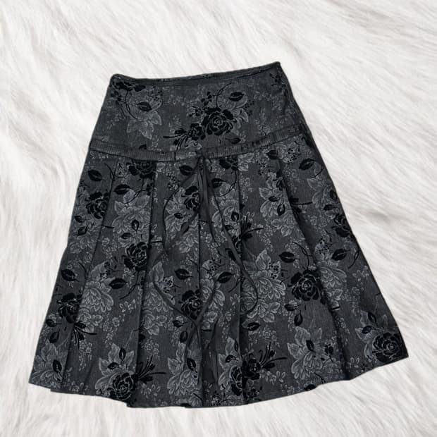 오리엔탈 미디 스커트