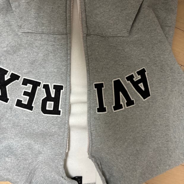 아비렉스 후드집업