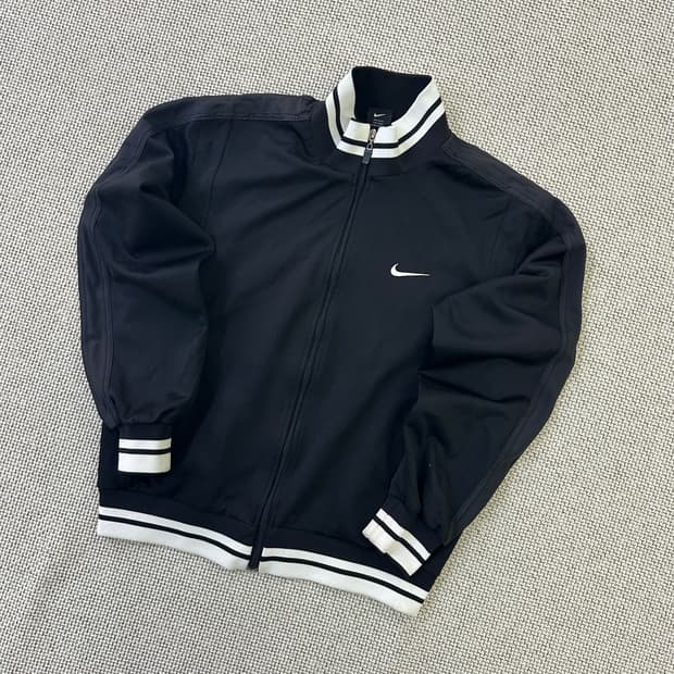 100 나이키 스우시 집업 0428D 