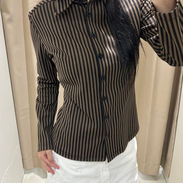 펜디 FENDI 카라넥 스트라이프 셔츠 PN9951